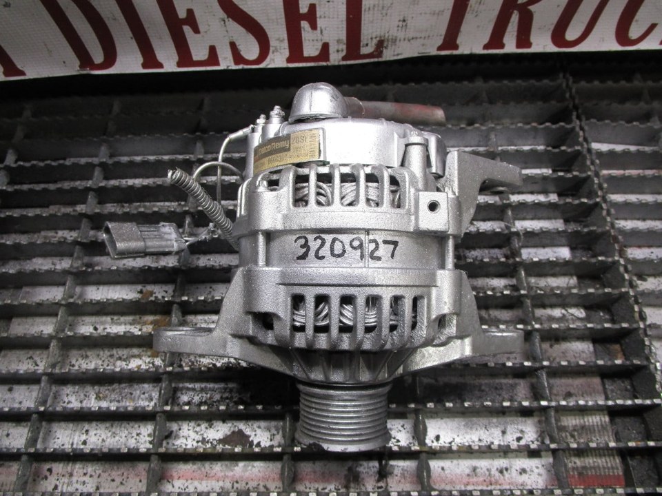 BOSCH CUMMINS Alternator