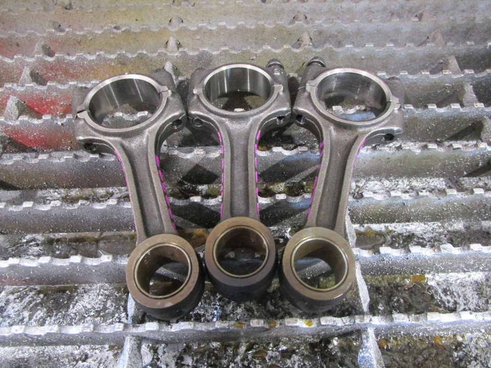 KUBOTA D722 Connecting Rod