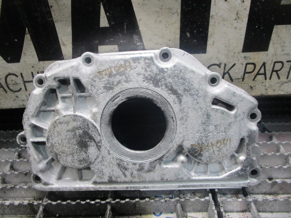 MERCEDES-BENZ OM906LA TIming Cover