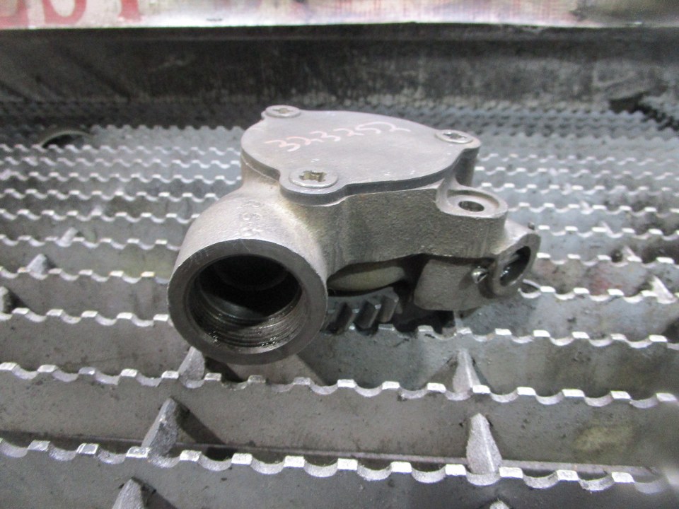 DEUTZ F6L912 Oil Pump