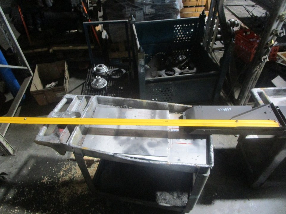 BLUEBIRD Thomas School Bus Body Part