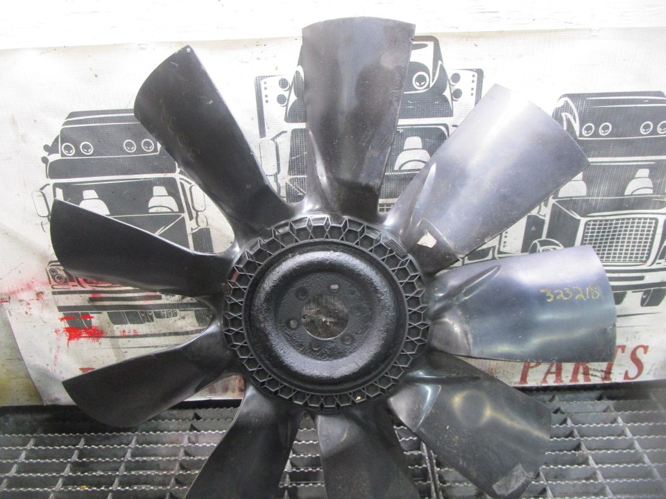 CUMMINS ISC Fan