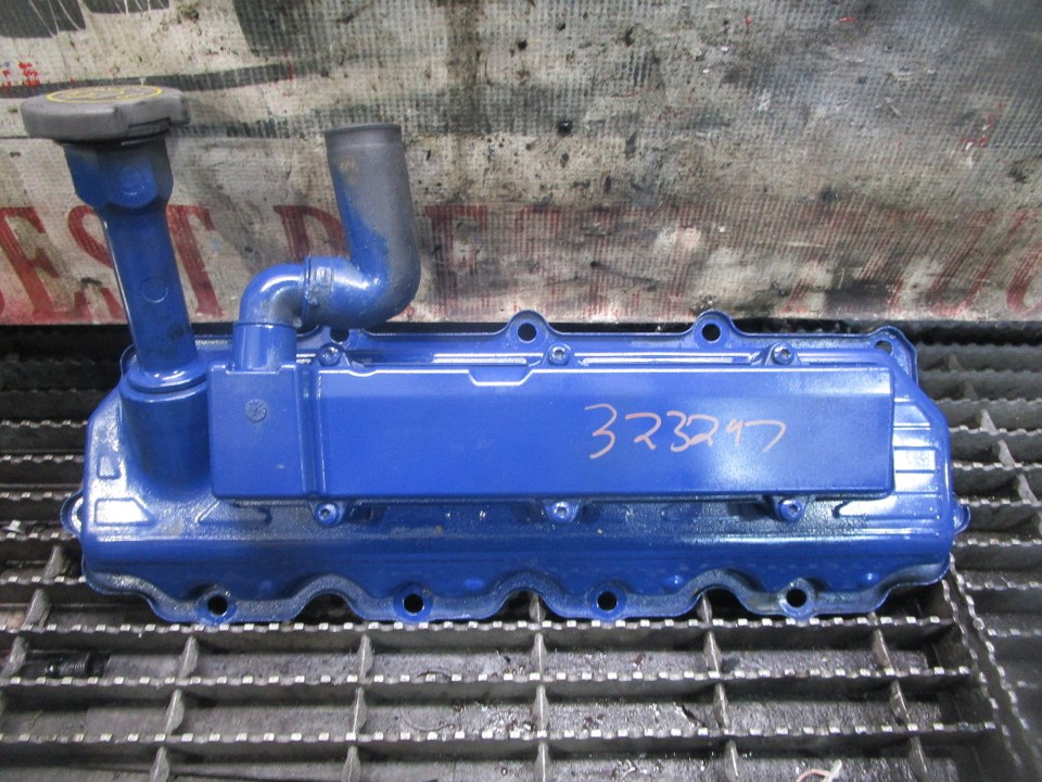 INTERNATIONAL VT365 6.0L V8 Valve Cover
