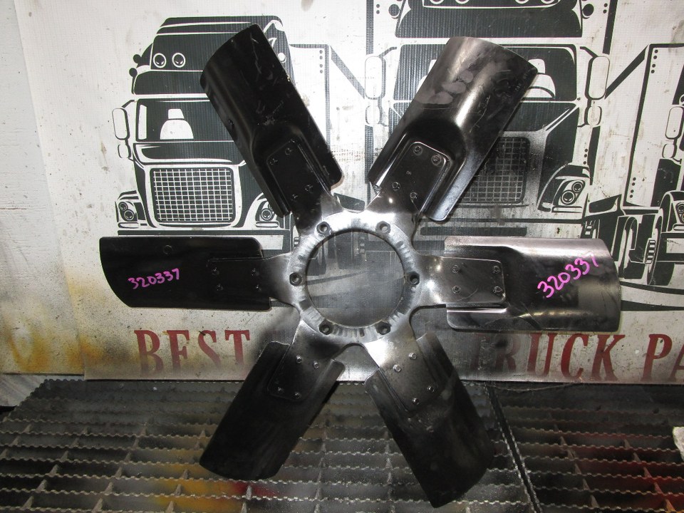 CUMMINS ISB 5.9L Fan