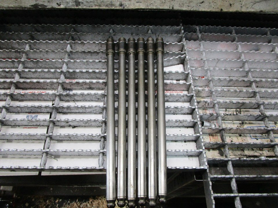 MACK AC/E7 Push Rods