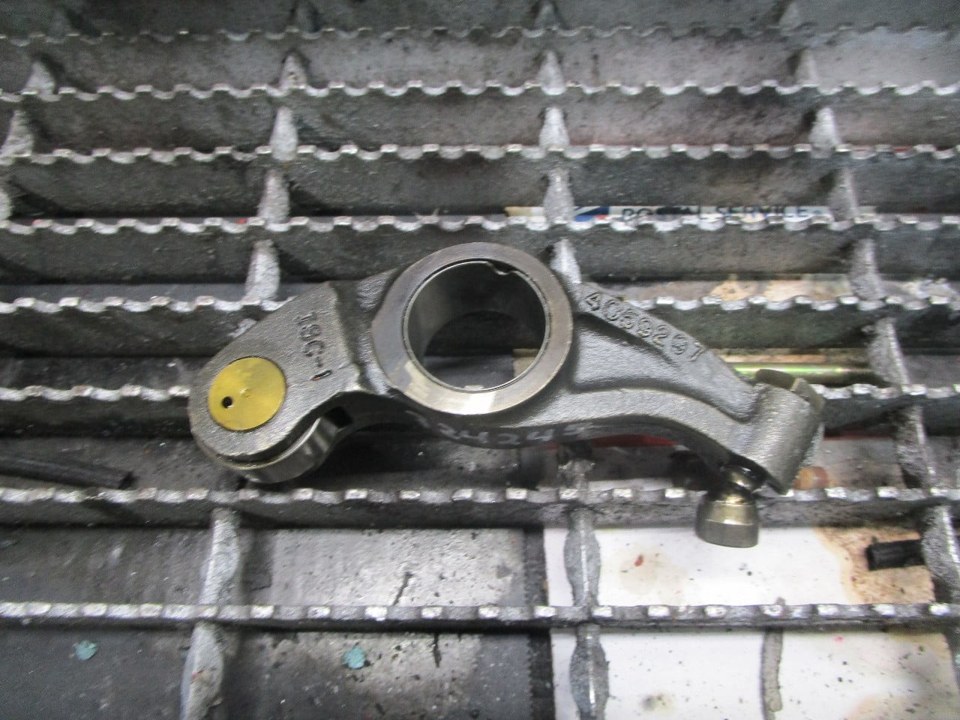 CUMMINS ISX Rocker Arm