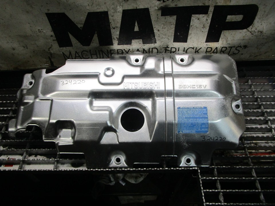 MITSUBISHI 4M50 Engine Cover
