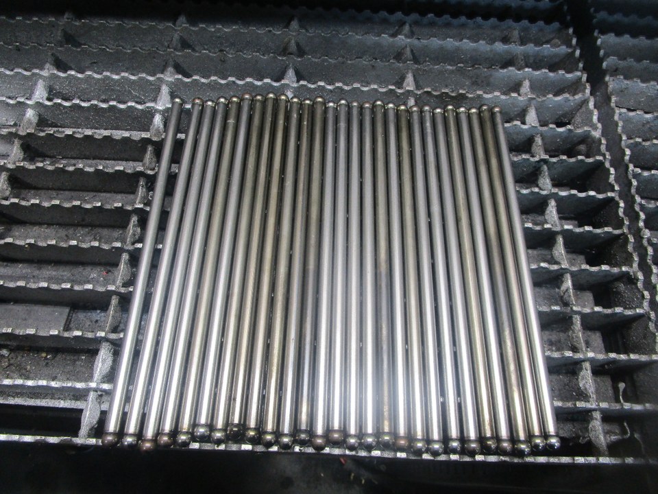 INTERNATIONAL 6.0L V8 Push Rods