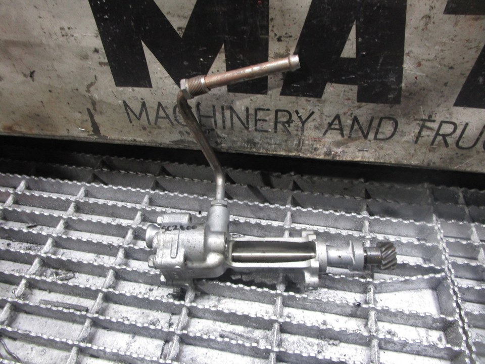 THERMO KING TKD201 Oil Pump
