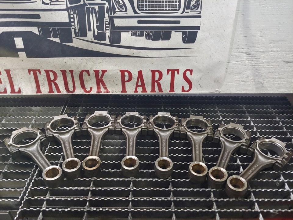 INTERNATIONAL 7.3L Connecting Rod