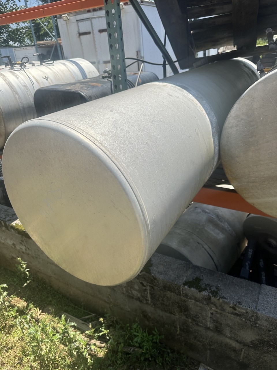 2003 FREIGHTLINER COLUMBIA Fuel Tank
