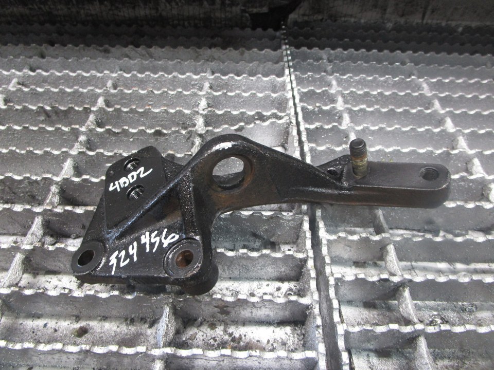 ISUZU 4BD2 Engine Mount