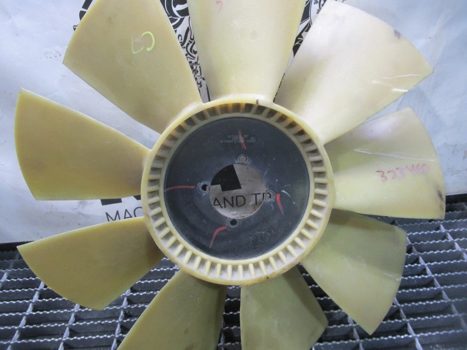CAT C7 Fan