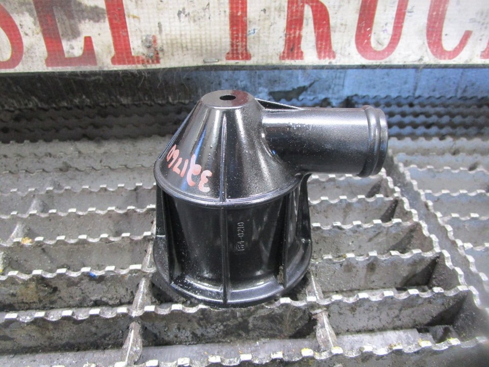 2005 CAT C7 Crankcase Breather