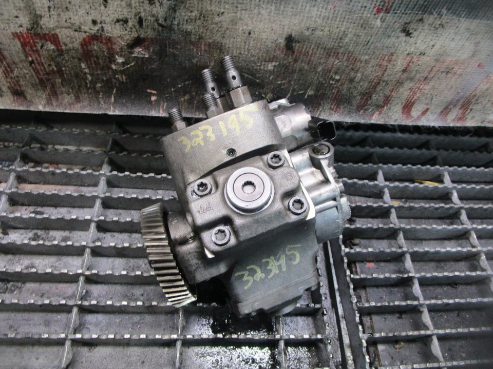INTERNATIONAL MaxxForce 7 Fuel Pump