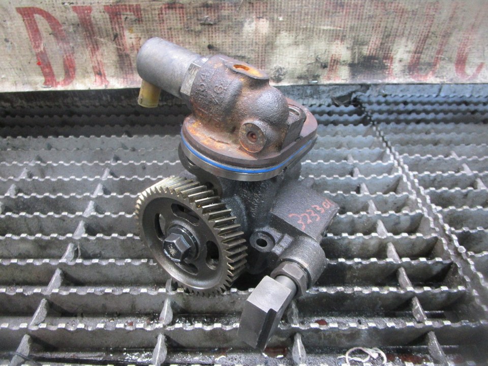 2006 INTERNATIONAL VT365 EGR-Model Oil Pump