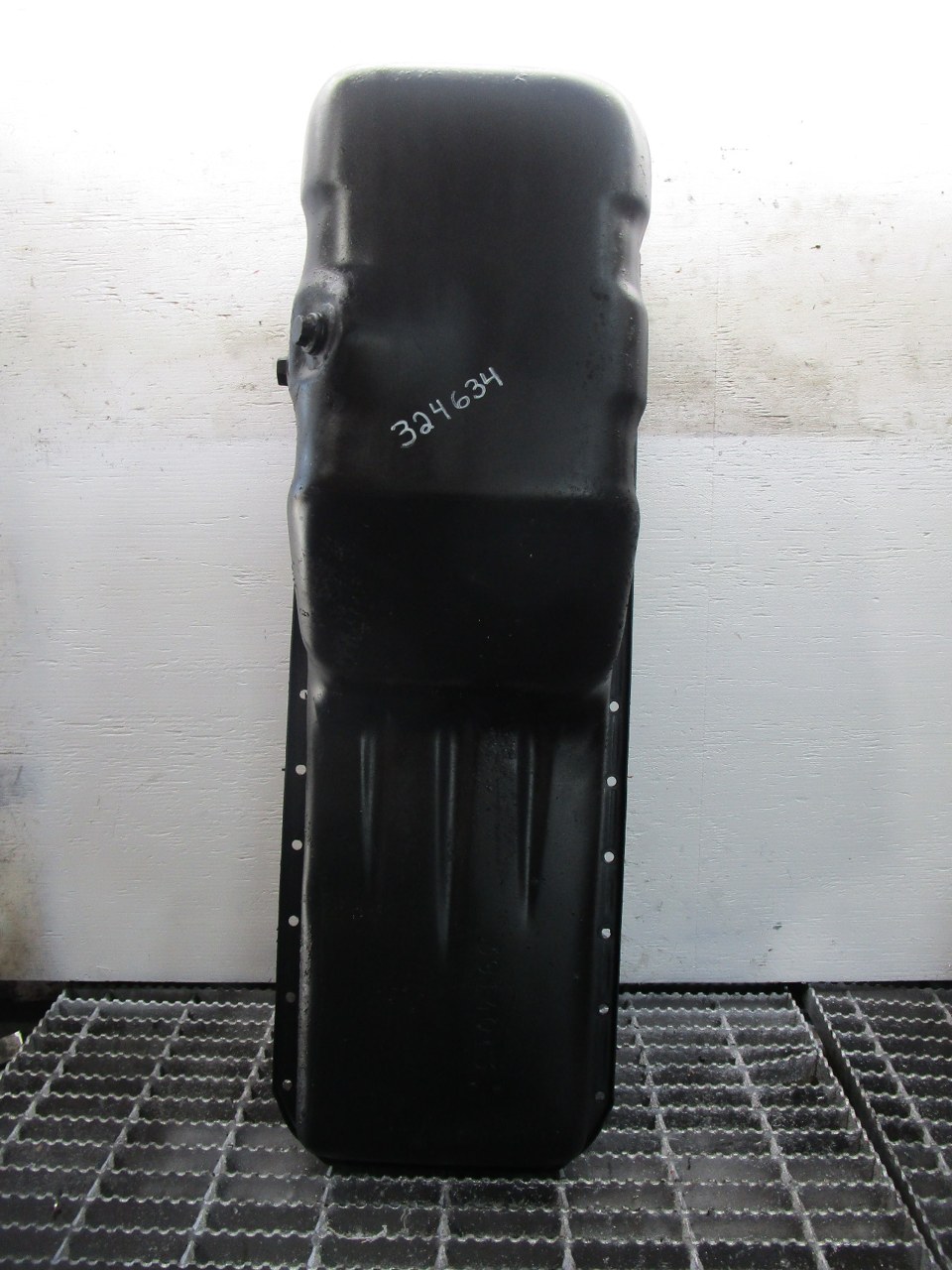 CUMMINS 6CT Oil Pan