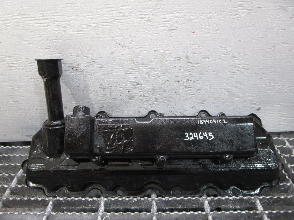 INTERNATIONAL VT365 6.0L V8 Valve Cover