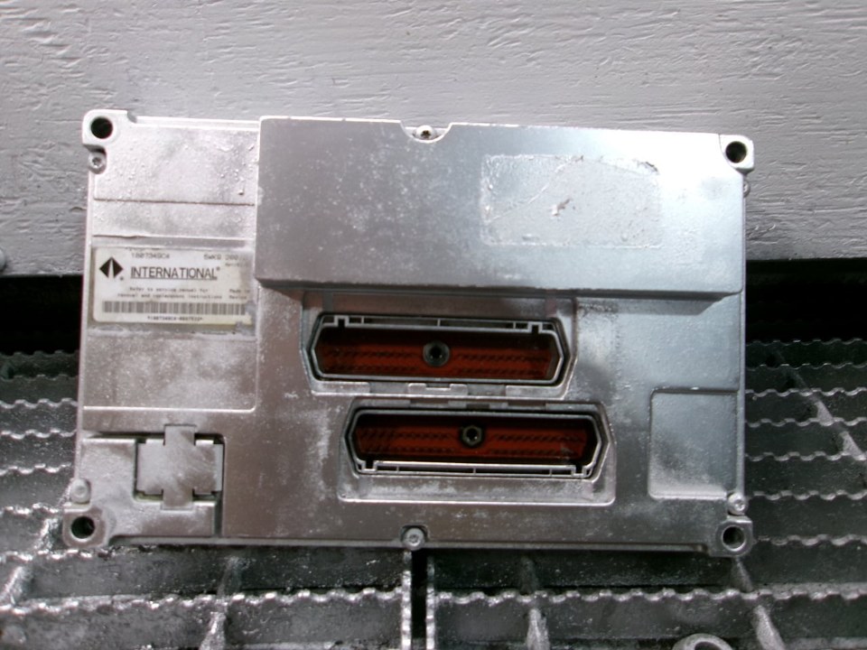 2000 INTERNATIONAL Non-EGR Diesel Engine Computer / Electronic Control (ecm)