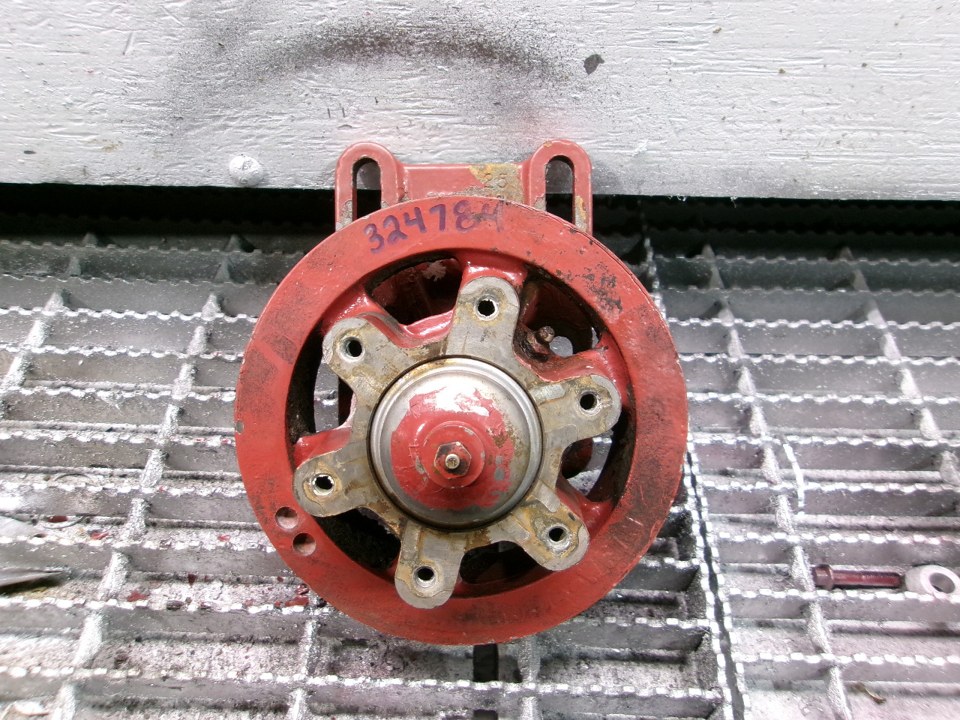 DETROIT DIESEL V-Belt Hub Fan Hub