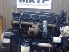 2000 INTERNATIONAL DT466E Engine