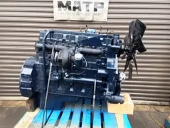 2000 INTERNATIONAL DT466E Engine