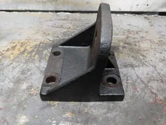 CAT 3126 Engine Mount